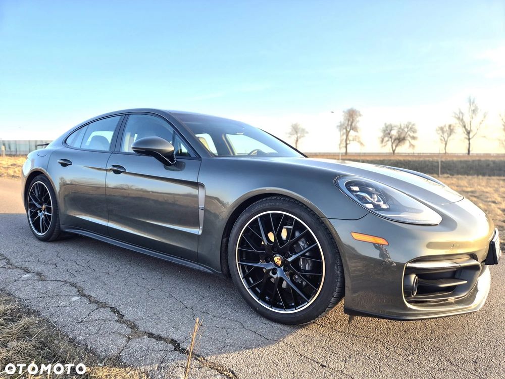 Porsche Panamera 4 Platinum Edition - 6