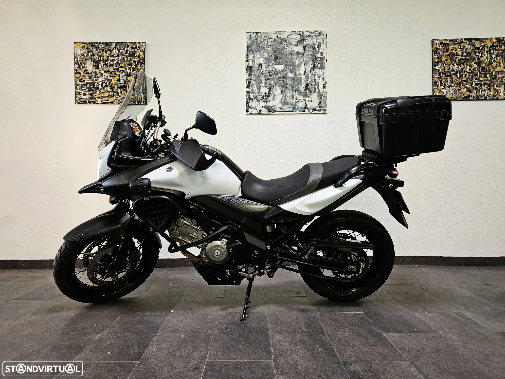 Suzuki DL V-Strom 650 - 11