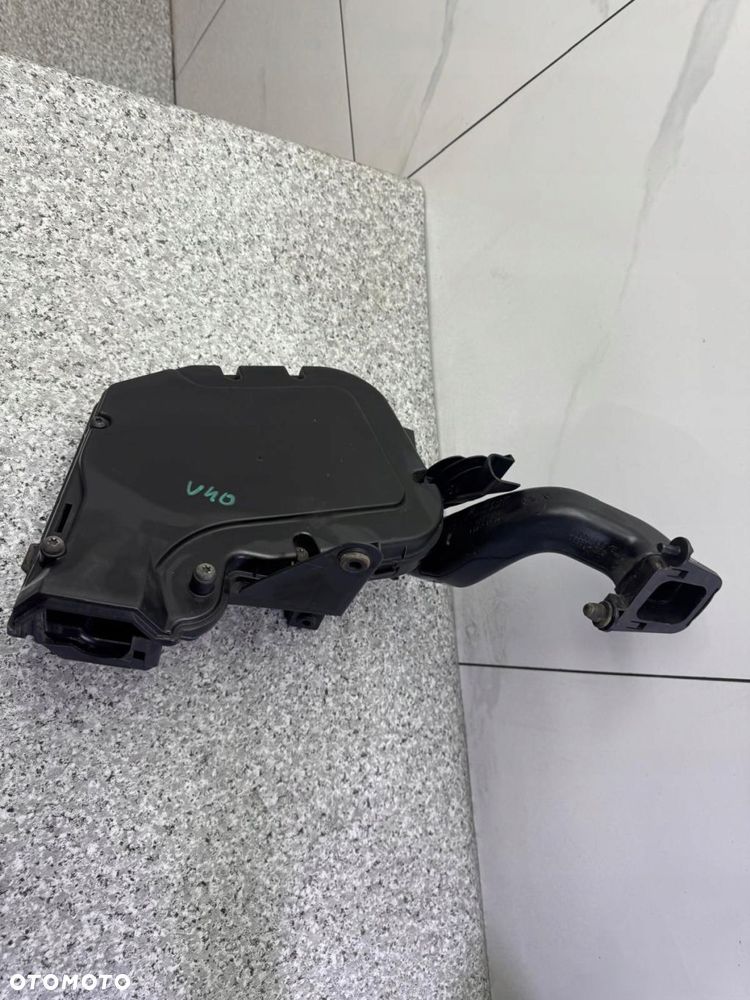 obudowa komputera volvo v40 ii 2012-2018r 31338662 - 7