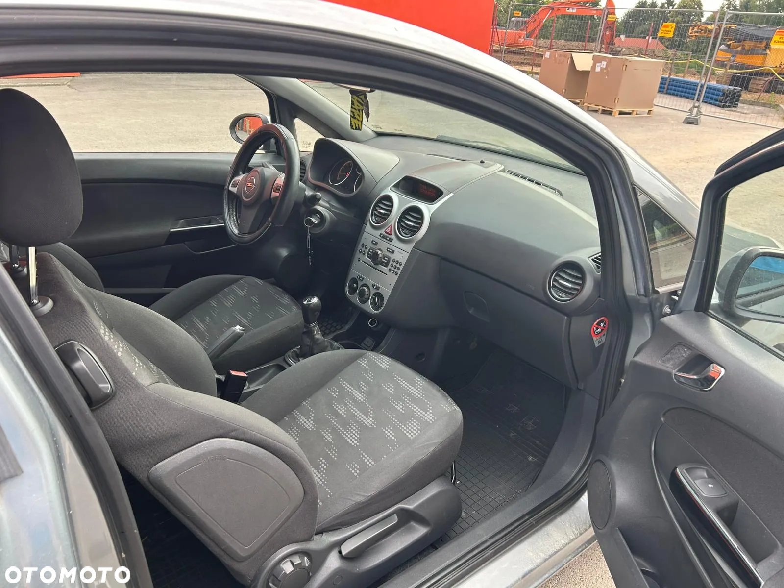 Opel Corsa 1.4 16V Color Elegance - 9