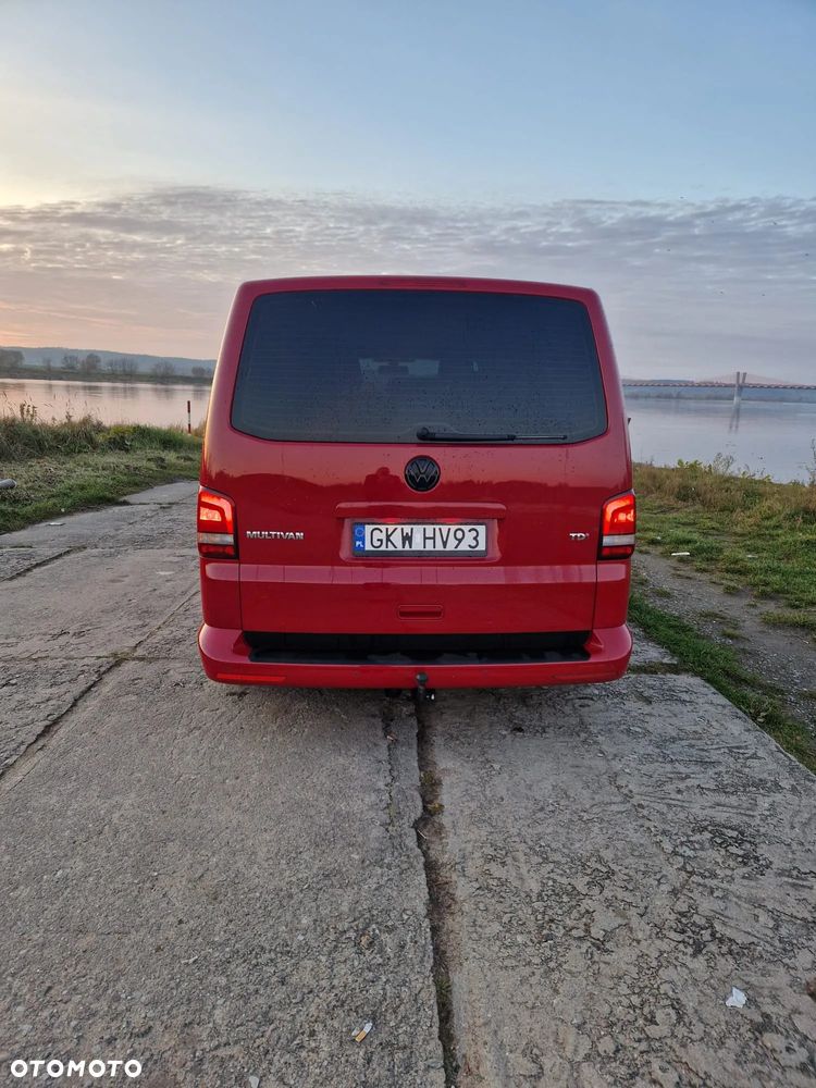 Volkswagen Multivan - 6
