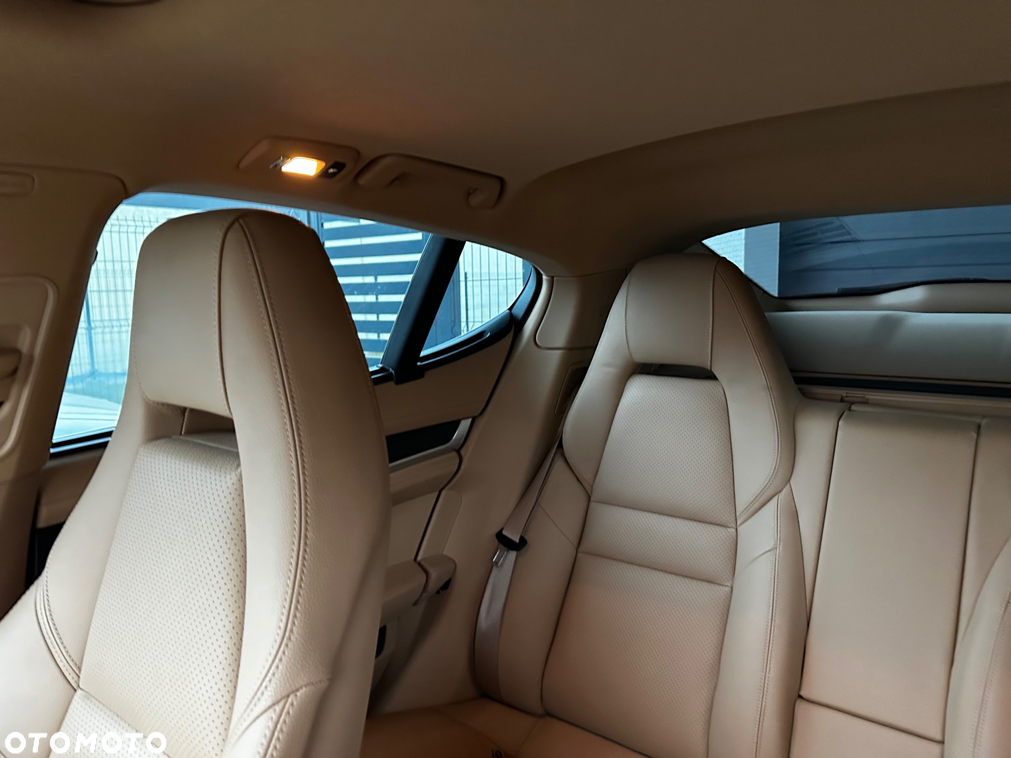 Porsche Panamera S Hybrid - 16