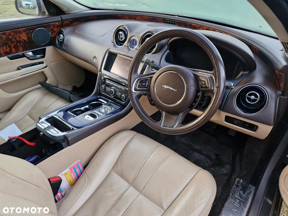 Jaguar XJ 3.0 V6 S Luxury - 7
