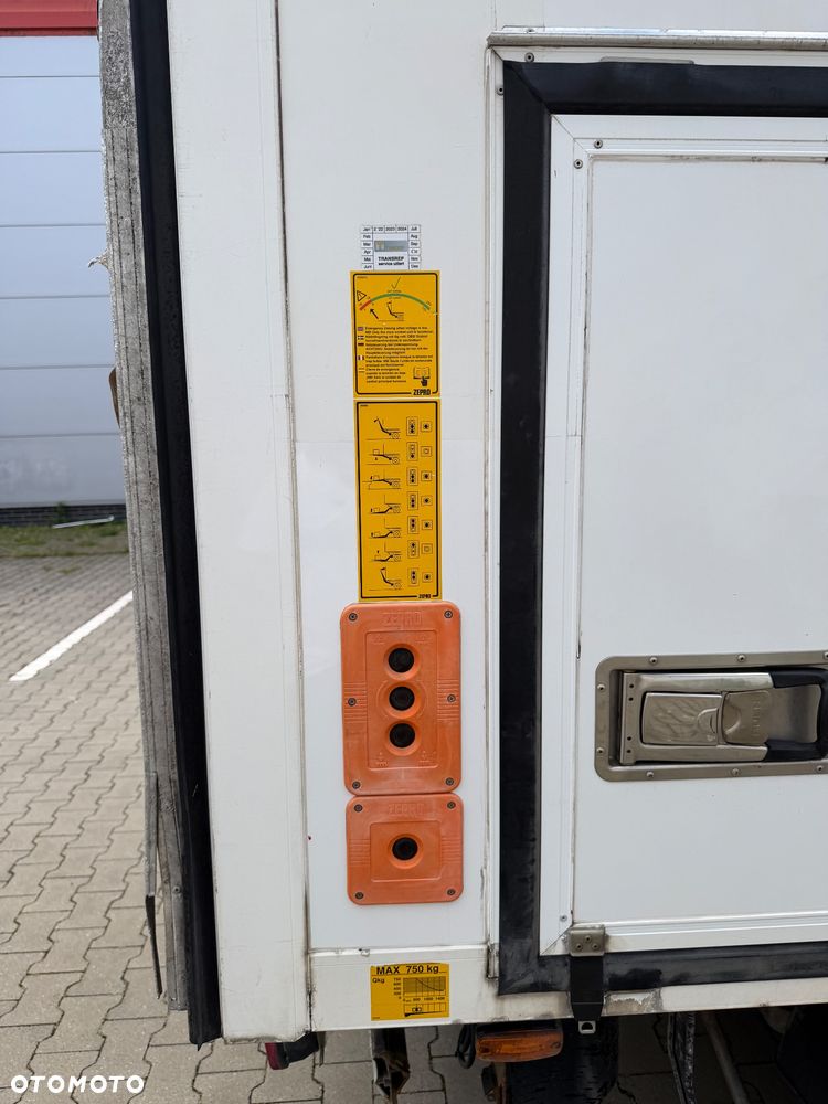 Iveco DAILY 35S14 - 17