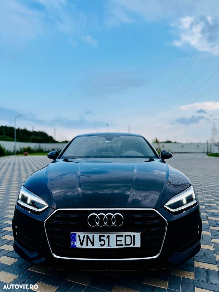 Audi A5 Coupe 2.0 40 TFSI S tronic Design - 2