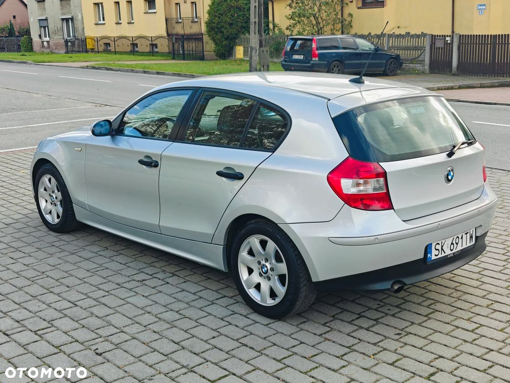 BMW Seria 1 116i - 9