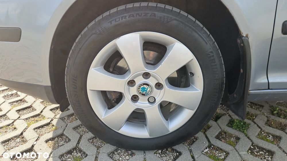 Skoda Octavia - 10