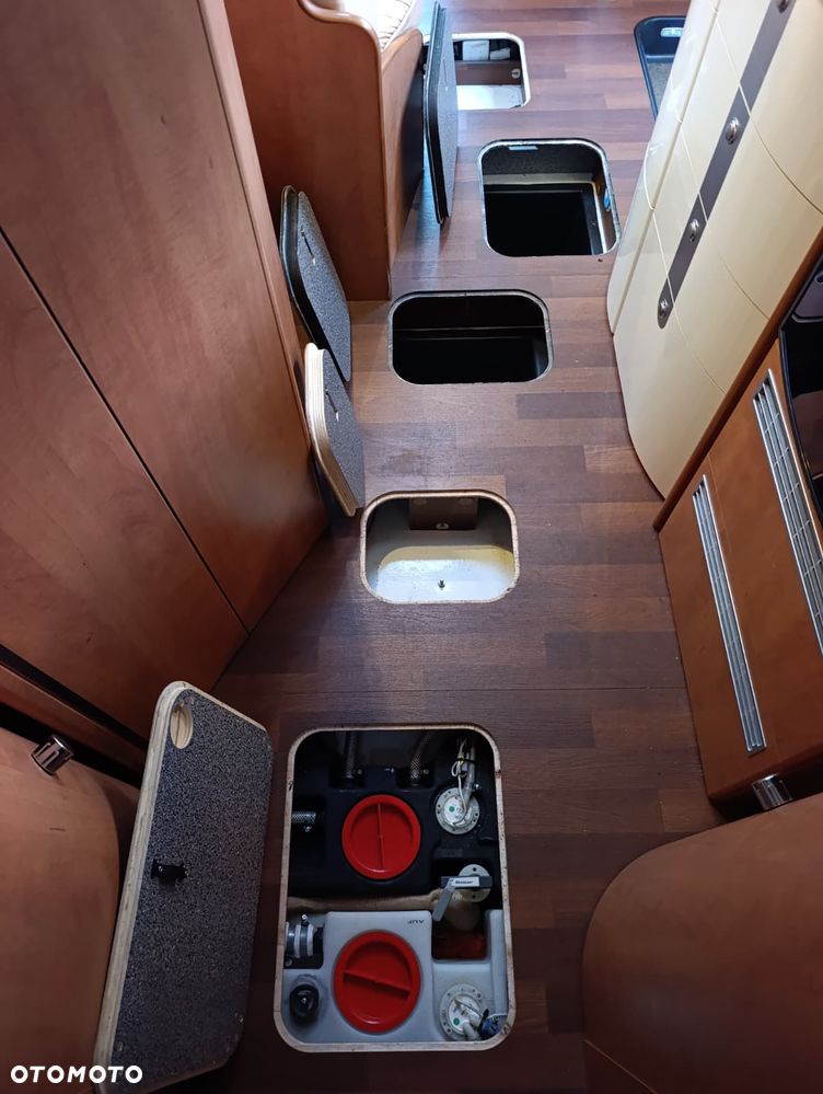 Carthago Chic Półintegra zimowa C-LINE T 4,3 - 33