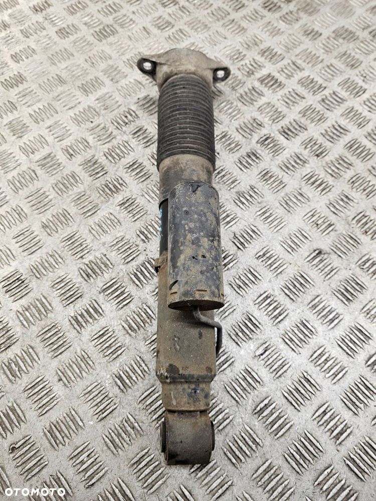 amortyzator lewy tył ford mondeo mk4 niwo samopoziomujacy 7g91-18k077-fcd - 4