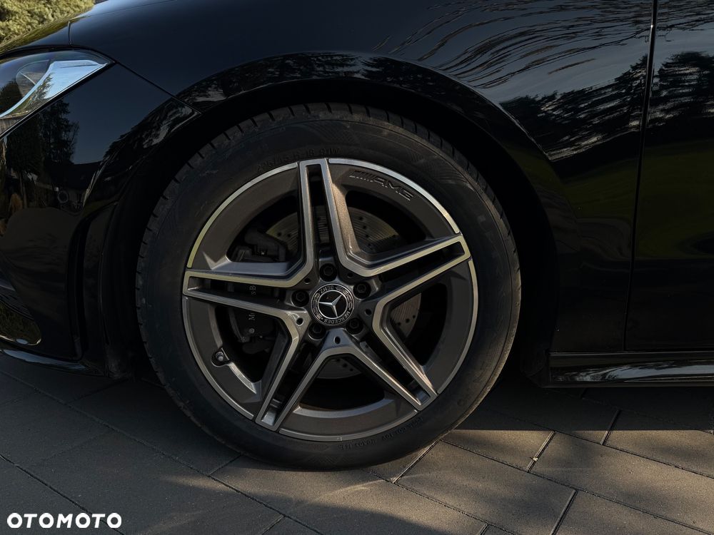 Mercedes-Benz CLA 220 d AMG Line 8G-DCT - 28