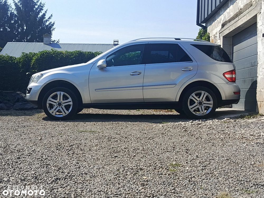 Mercedes-Benz ML - 38