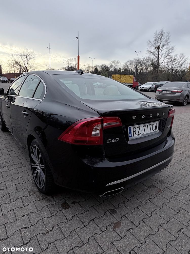 Volvo S60 T5 Geartronic - 3