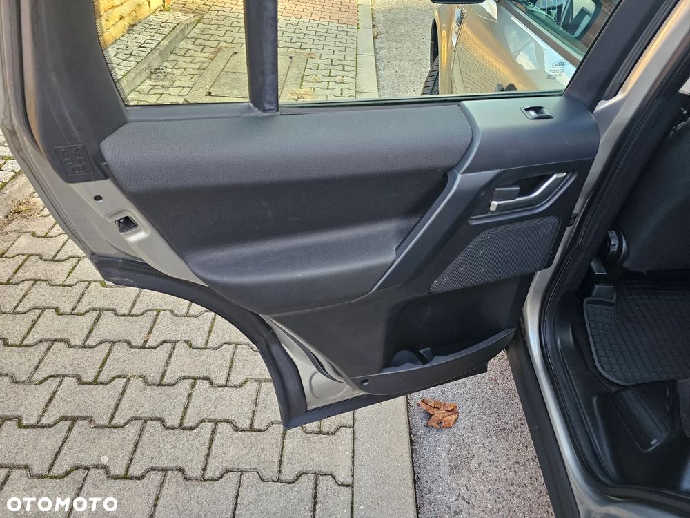 Land Rover Freelander II 2.2 TD4 S - 21