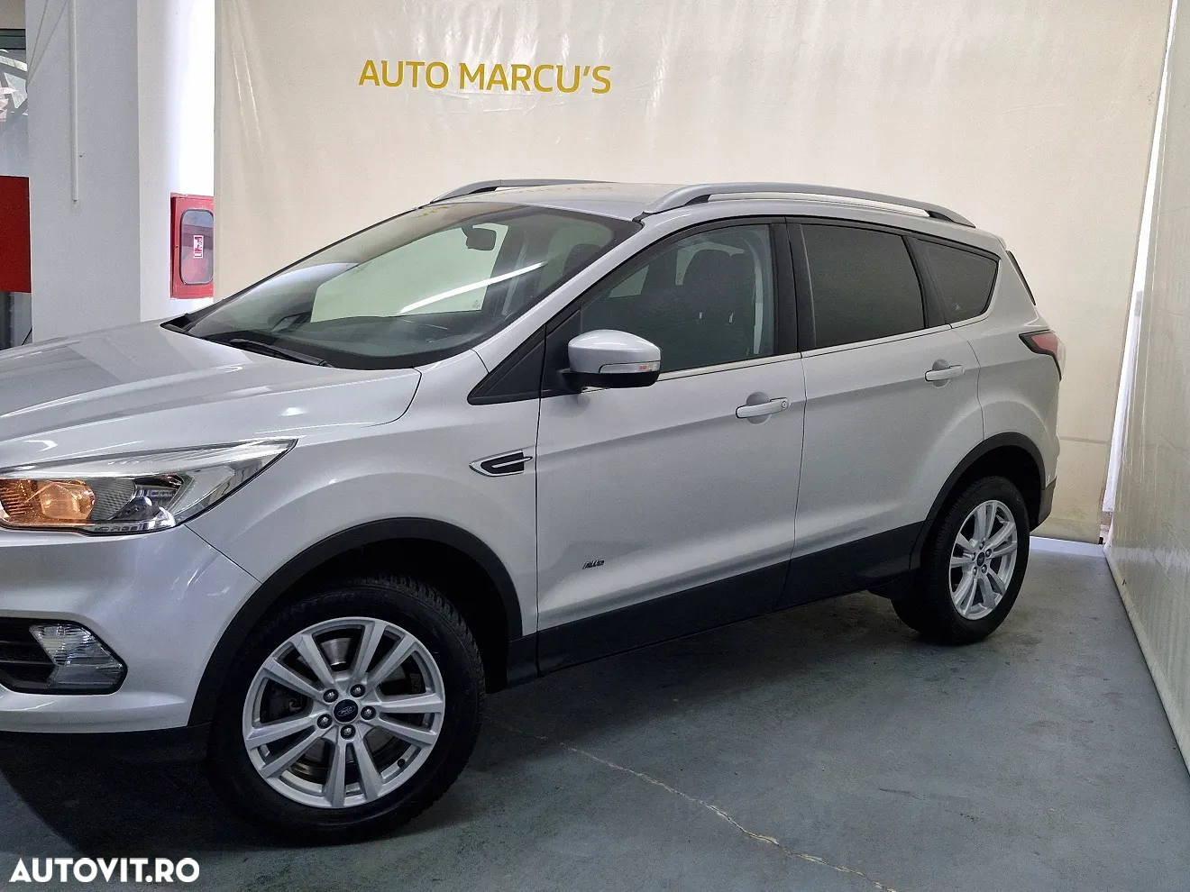 Ford Kuga 2.0 TDCi 4WD Trend - 12