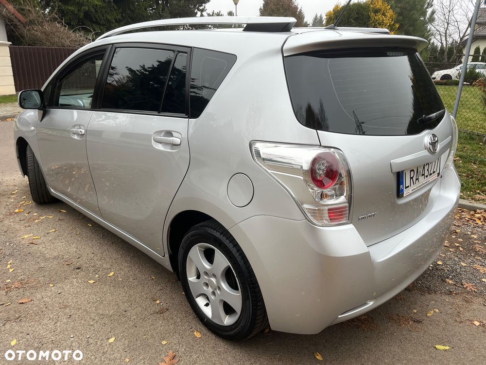 Toyota Verso 1.8 7-Sitzer Life - 11