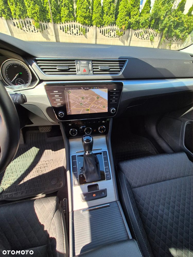 Skoda Superb 1.5 TSI Ambition DSG - 13