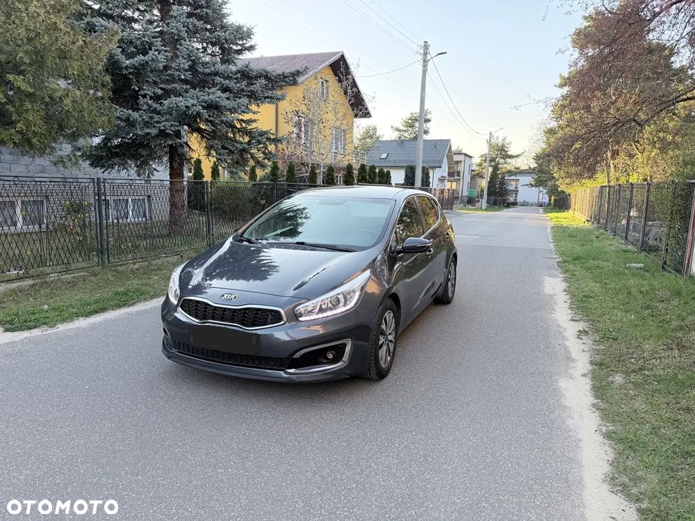 Kia Ceed 1.6 CRDi XL - 2
