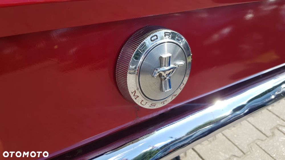 Ford Mustang - 14