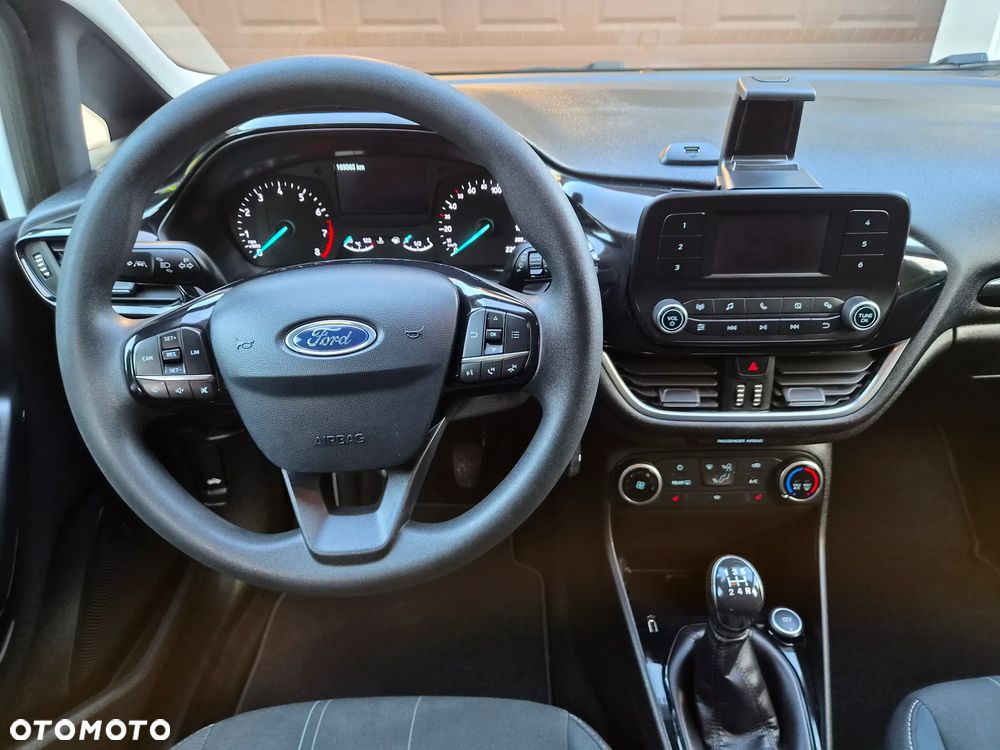Ford Fiesta 1.1 COOL&CONNECT - 28