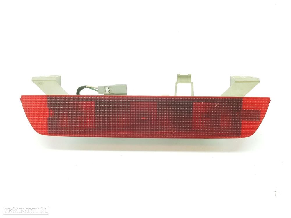 LUZ CENTRAL DE TRAVÃO TOYOTA LAND CRUISER J9 - 1