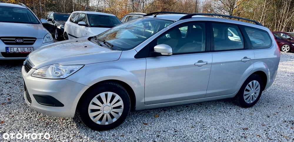 Ford Focus 1.6 16V Fun - 10