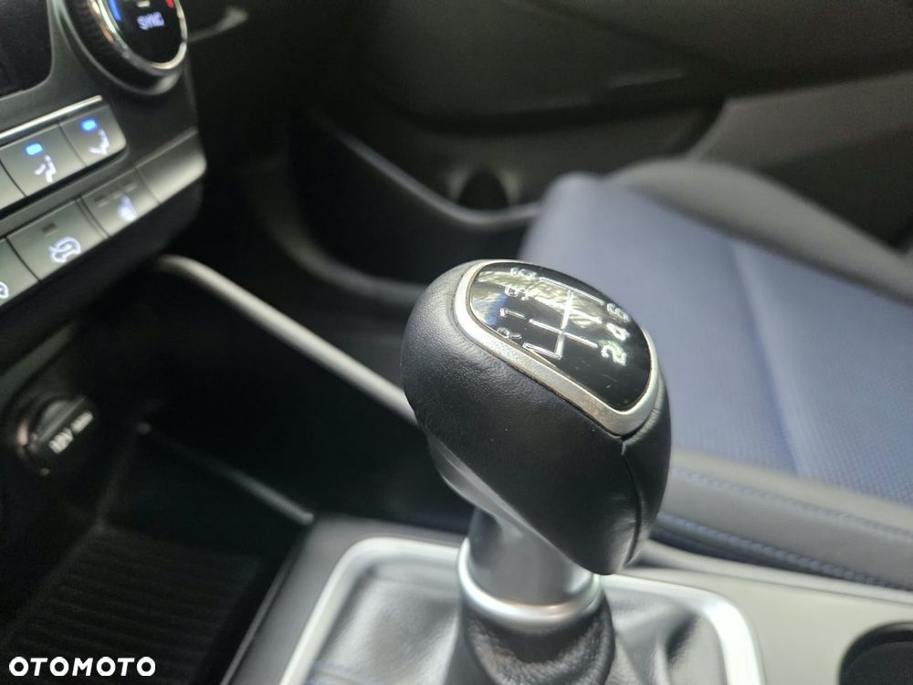 Hyundai Tucson blue 1.6 GDi 2WD Passion - 20