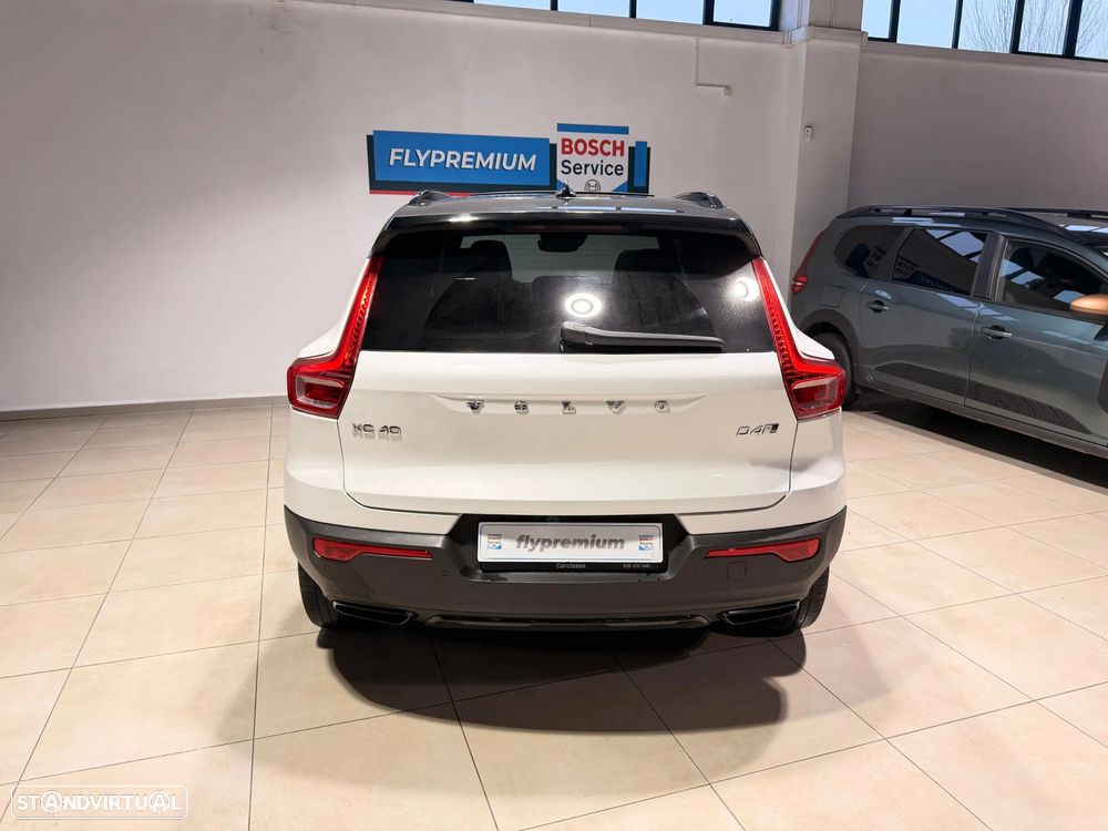 Volvo XC 40 2.0 D4 R-Design AWD - 6