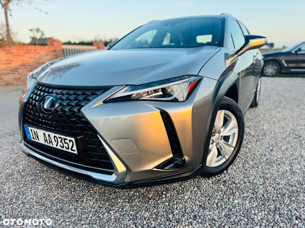 Lexus UX 200 GPF Business 2WD - 36