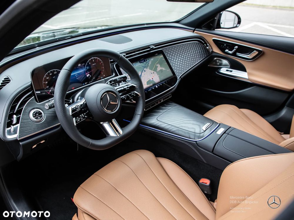 Mercedes-Benz Klasa E 200 mHEV 4-Matic AMG 9G-Tronic - 7