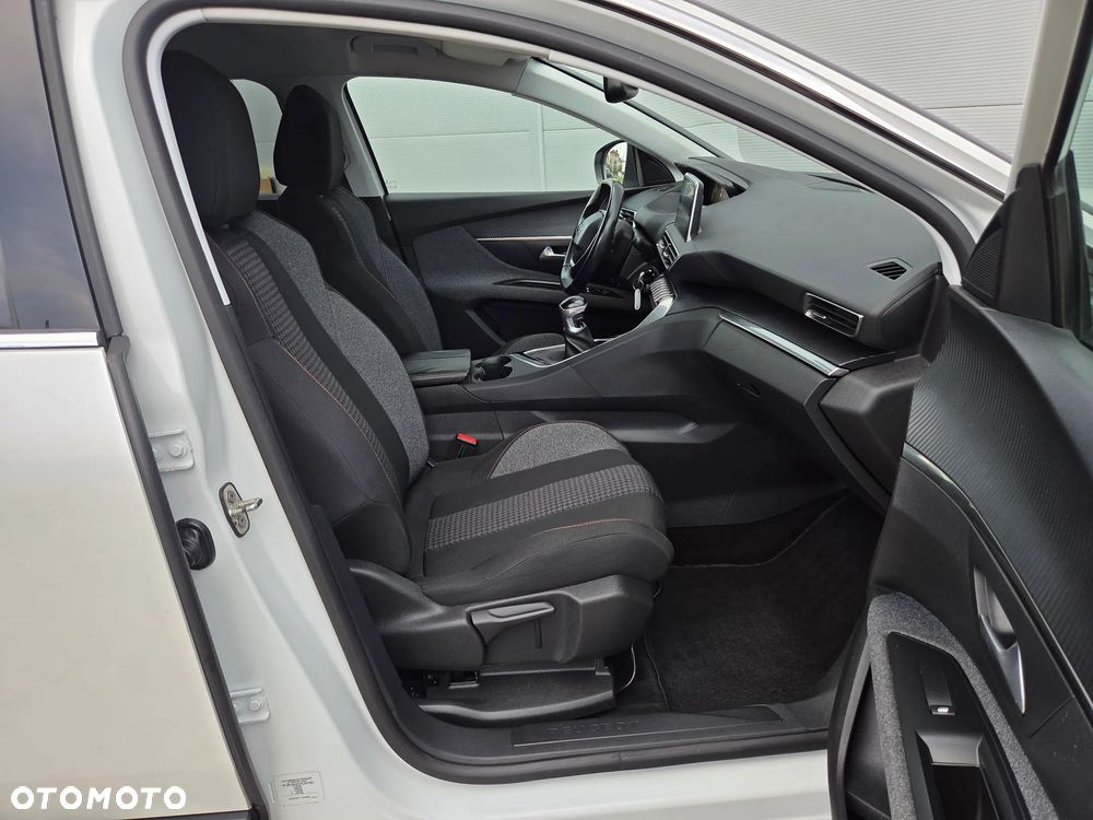 Peugeot 5008 BlueHDi 120 Active - 33