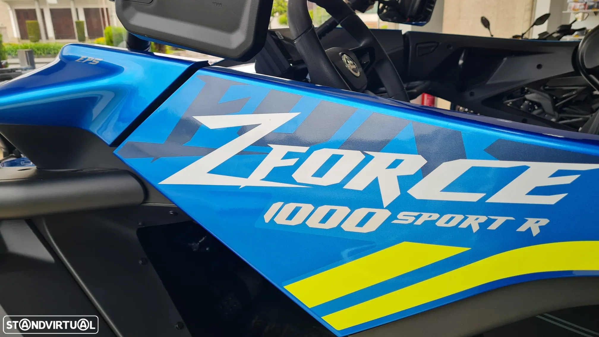 CF Moto Z Force Sport R - 6