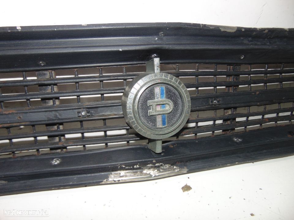 Datsun 1200 grelha - 3