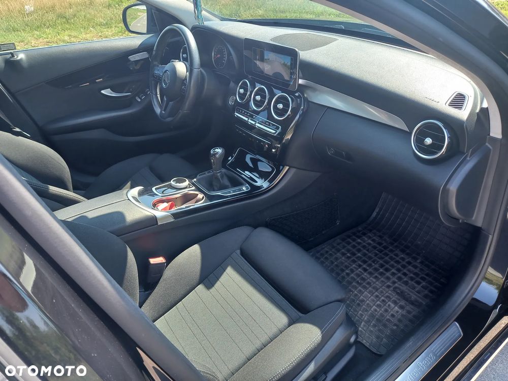 Mercedes-Benz Klasa C - 24