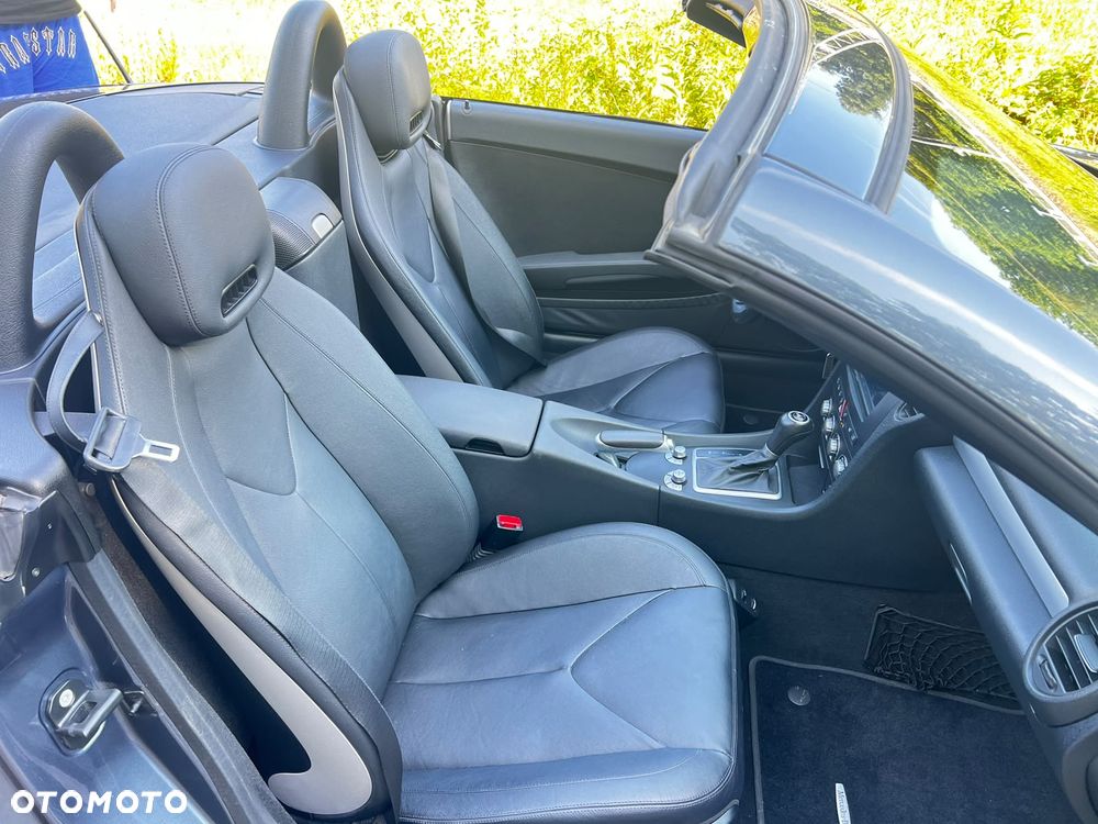 Mercedes-Benz SLK 300 7G-TRONIC - 27