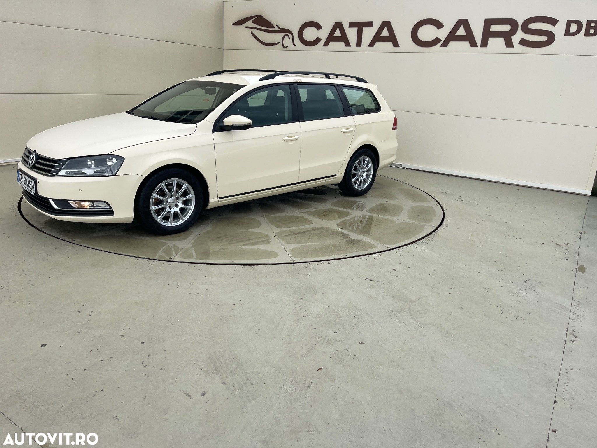 Volkswagen Passat 2.0 TDI BlueMotion Tehnology DSG Trendline - 6
