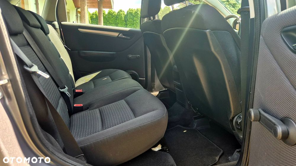 Mercedes-Benz Klasa B 180 CDI - 8