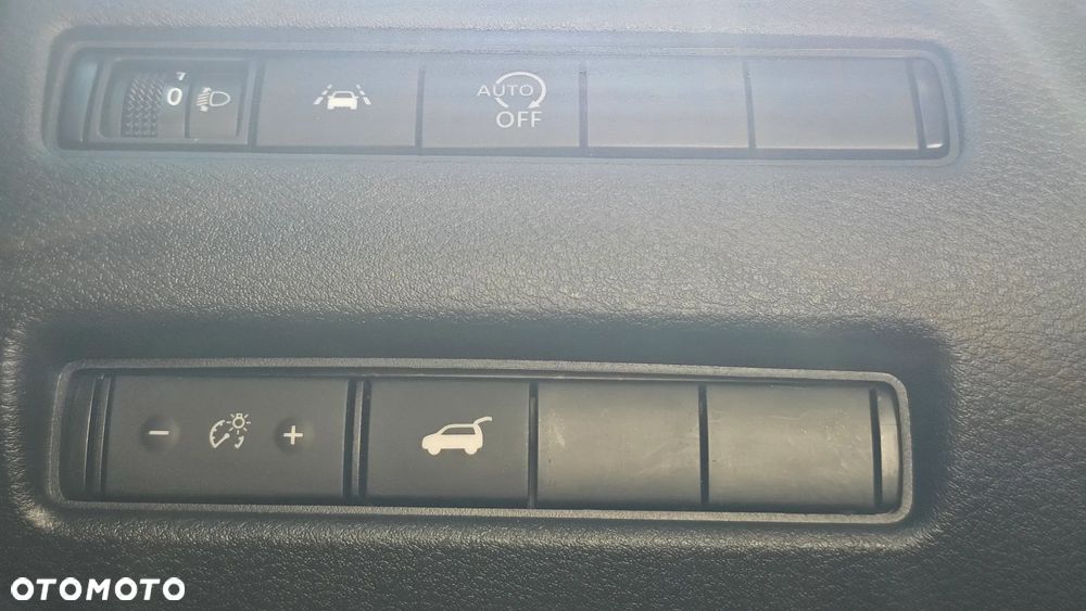 Nissan Qashqai 1.3 DIG-T MHEV N-Connecta - 8