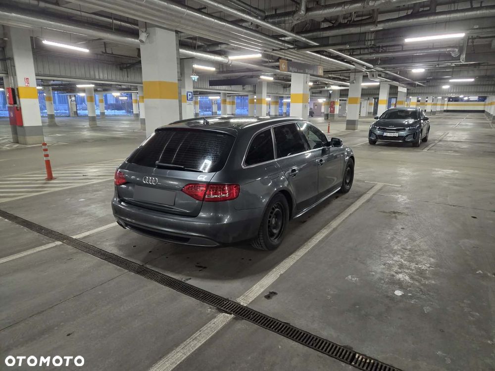 Audi A4 Avant - 8