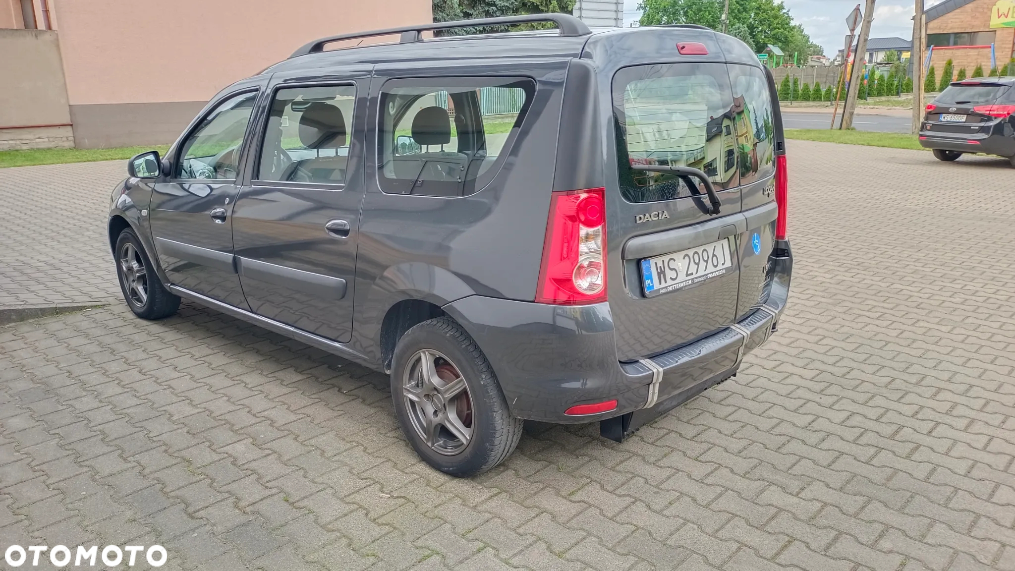 Dacia Logan MCV 1.6 Ambiance - 3