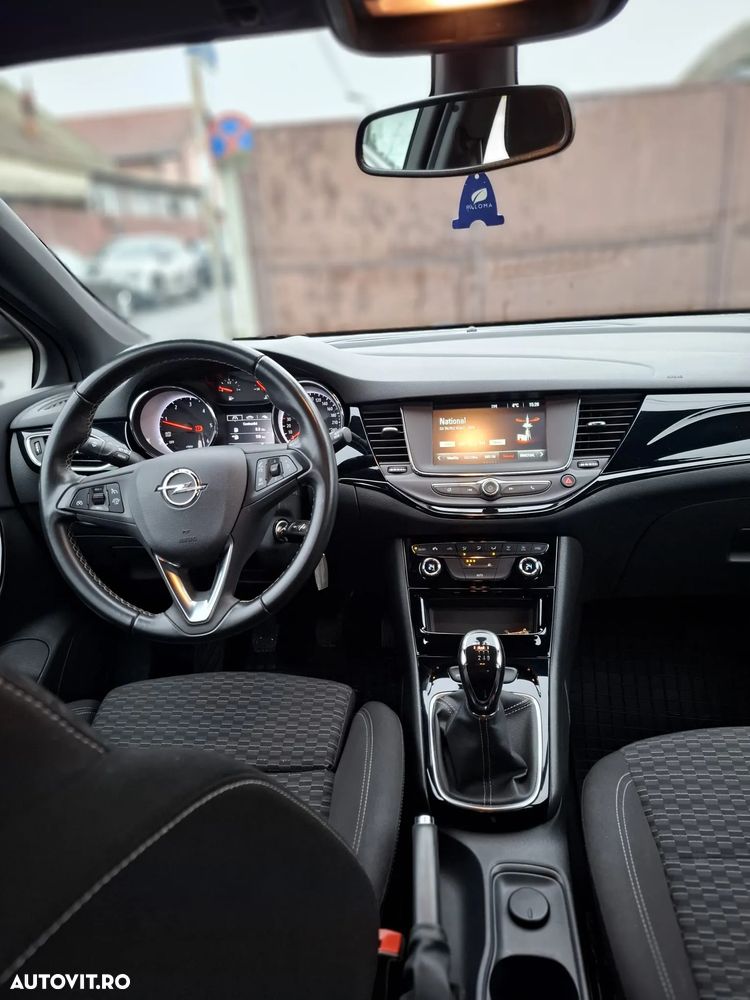 Opel Astra 1.6 D Start/Stop Dynamic - 8