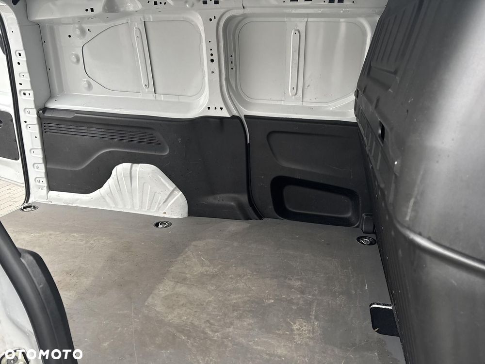 Toyota PROACE CITY - 14