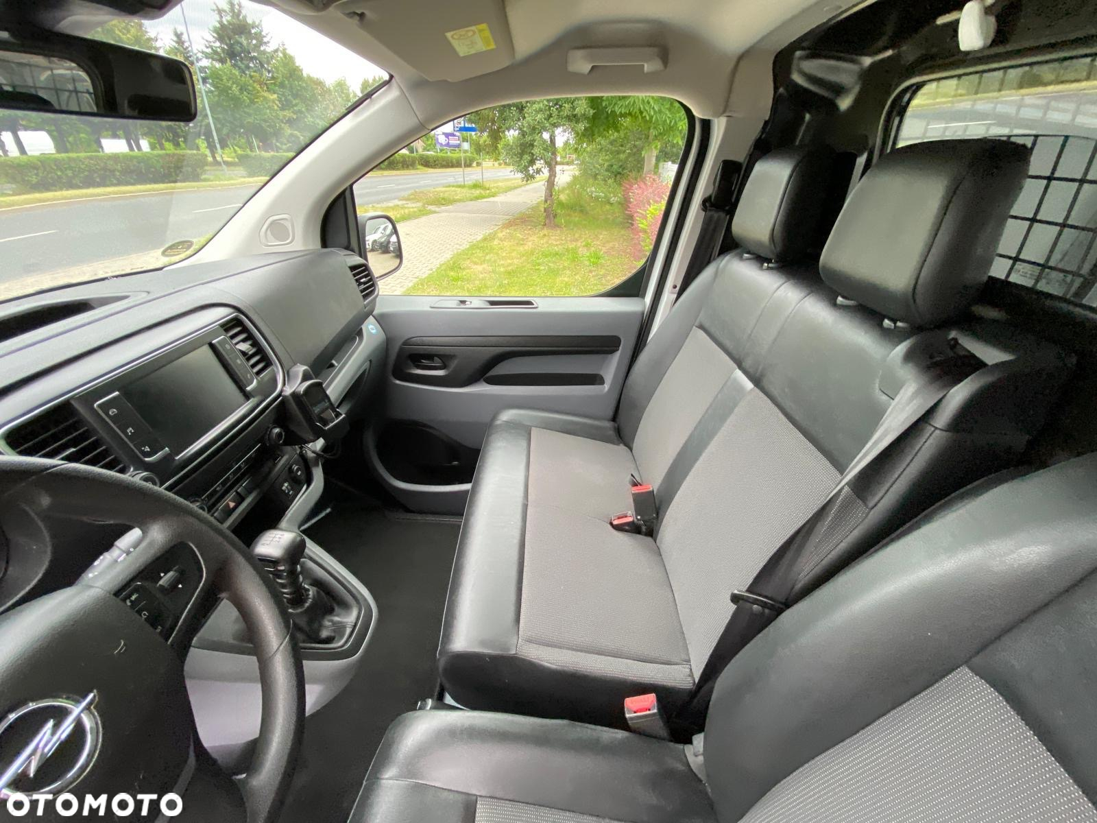 Opel VIVARO L2 NAWIGACJA BEZWYPADKOWY 37.900 PLN netto - 27