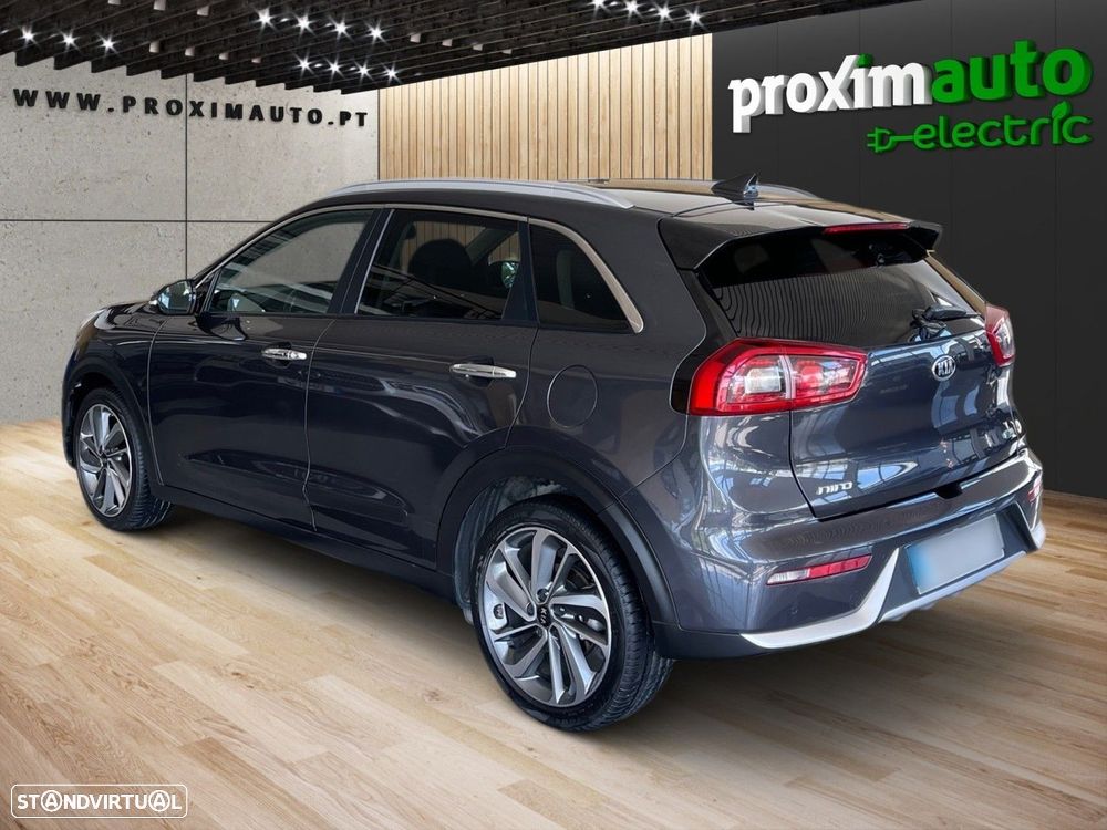 Kia Niro 1.6 GDi HEV - 13