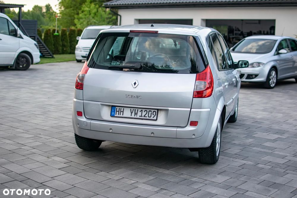 Renault Scenic - 18