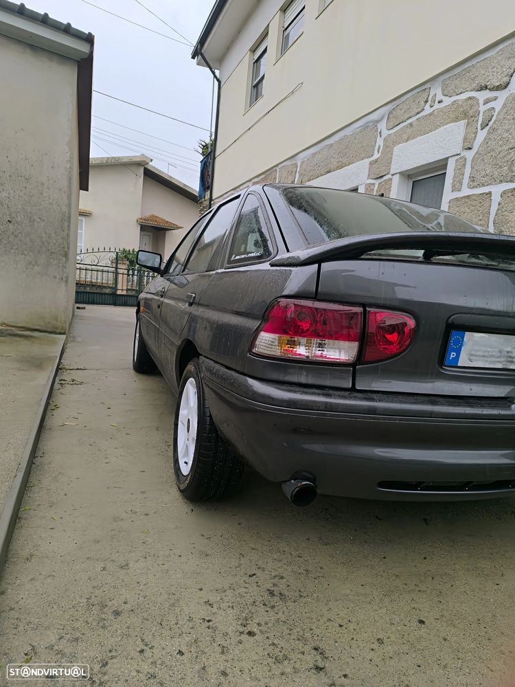 Ford Escort 1.4 CLX - 3