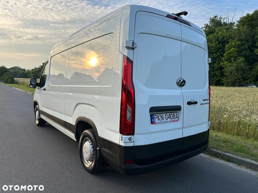 Maxus DELIVER 9 - 3