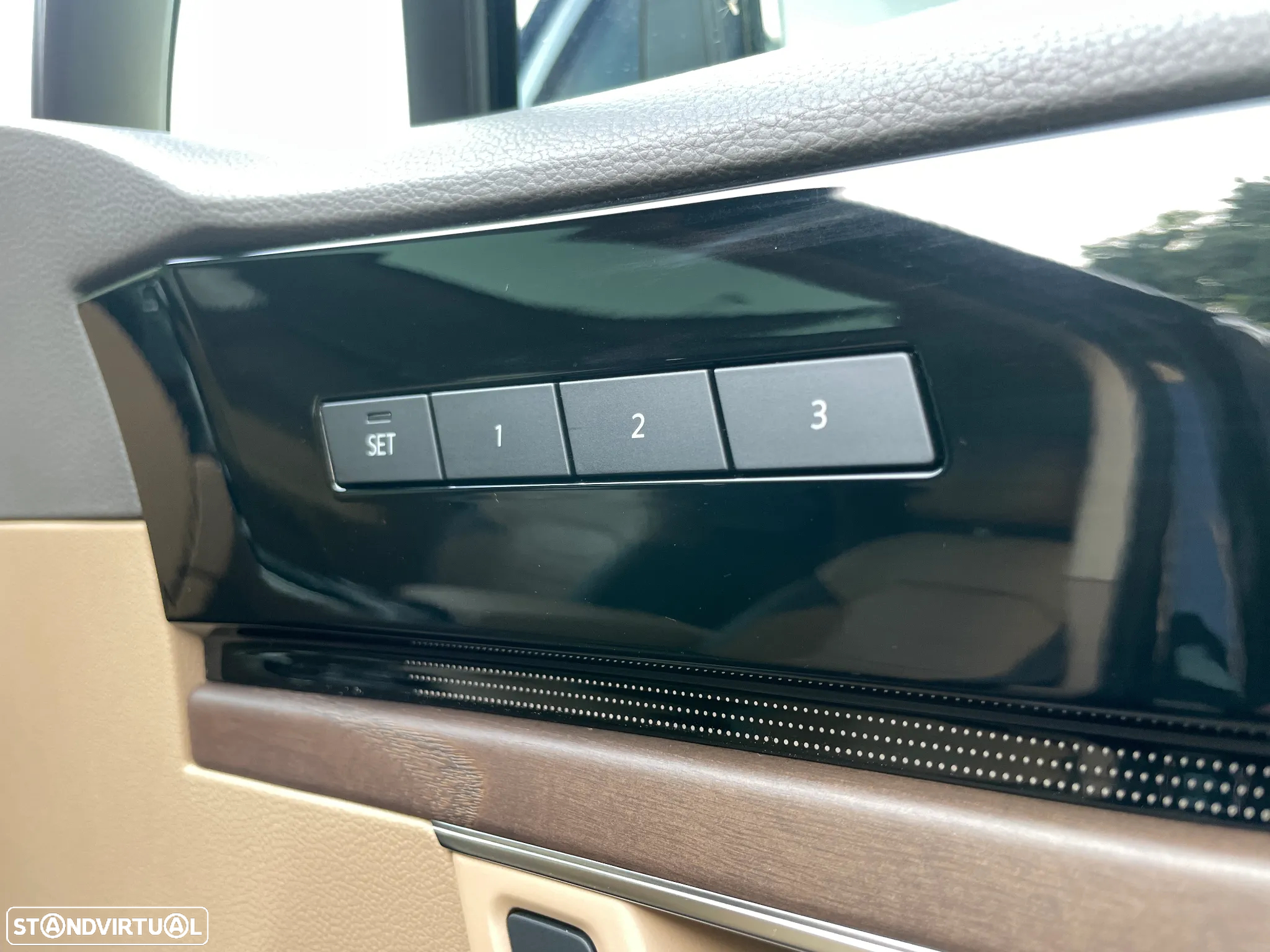 VW Touareg 3.0 TDI V6 Elegance Plus - 49