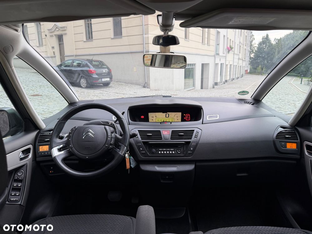 Citroën C4 Picasso THP 155 EGS6 Exclusive - 19
