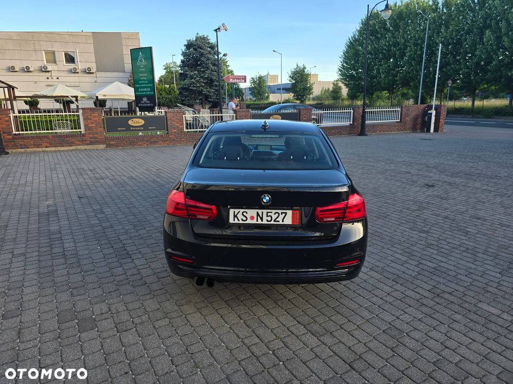 BMW Seria 3 320d Edition M Sport Shadow - 7