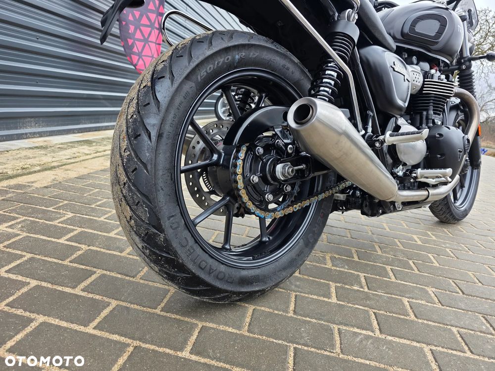 Triumph Street Twin - 9